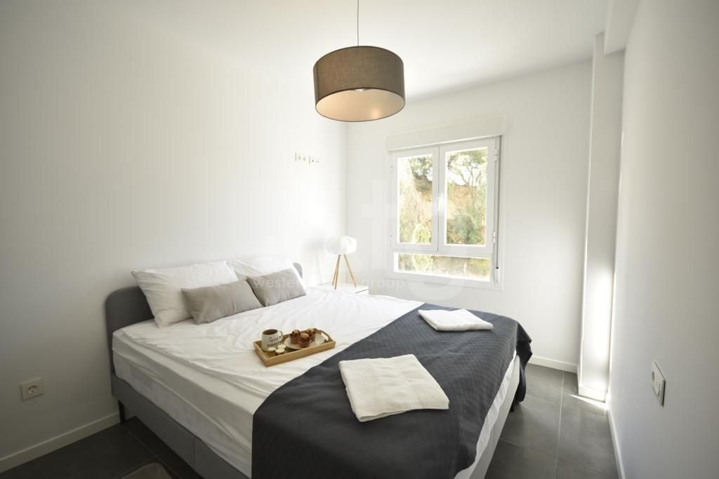 3 bedroom Apartment in Orihuela Costa - AG150902 - Photo - 11