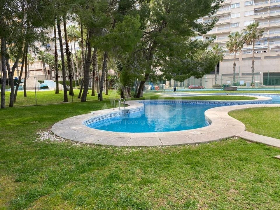 3 bedroom Apartment in Orihuela Costa - AG150902 - Photo - 2