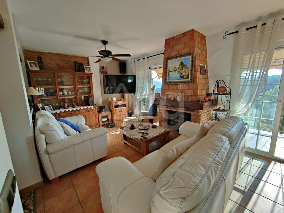 4 bedroom Villa in La Nucia - AG150912 - Photo - 5