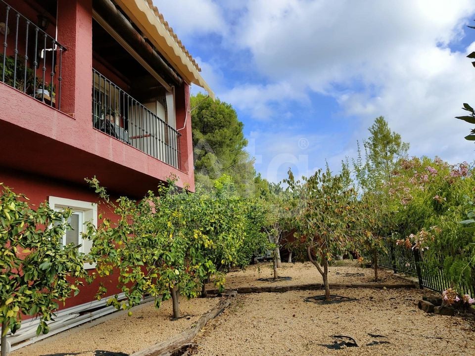 4 bedroom Villa in La Nucia - AG150912 - Photo - 3