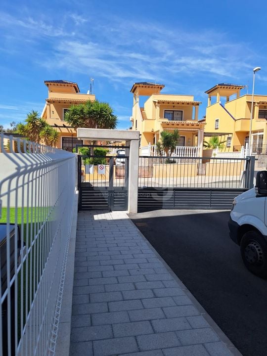 2 bedroom Apartment in San Miguel de Salinas - AG150993 - Photo - 27