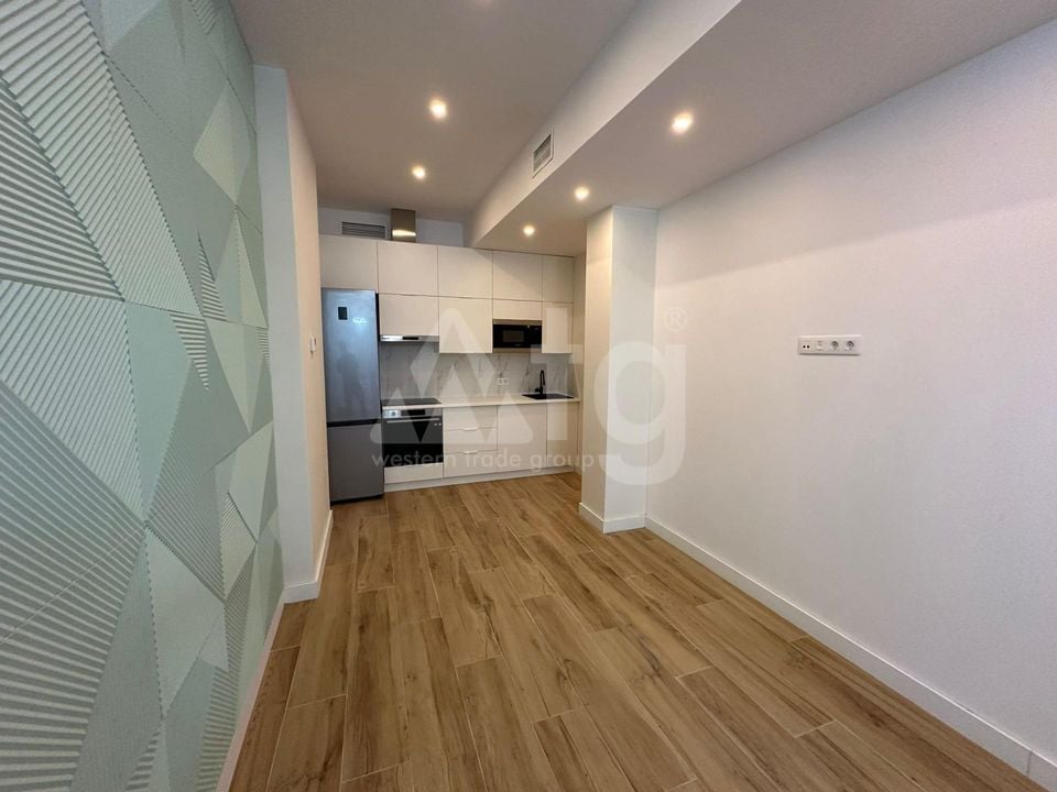 6 bedroom Apartment in Alicante - AG151015 - Photo - 1
