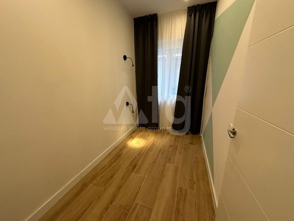 6 bedroom Apartment in Alicante - AG151015 - Photo - 5