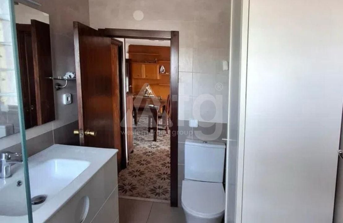4 bedroom Apartment in Alicante - AG151026 - Photo - 16