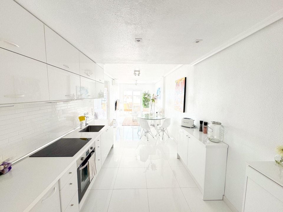 3 bedroom Penthouse in Torrevieja - AG151090 - Photo - 7