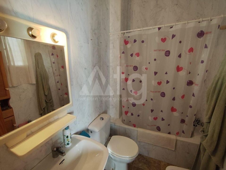 Villa de 3 habitaciones en Los Alcázares - AG151159 - Foto - 17