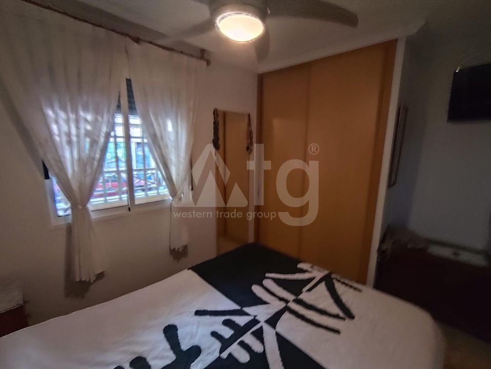Apartamento de 4 habitaciones en Torrevieja - AG151190 - Foto - 7