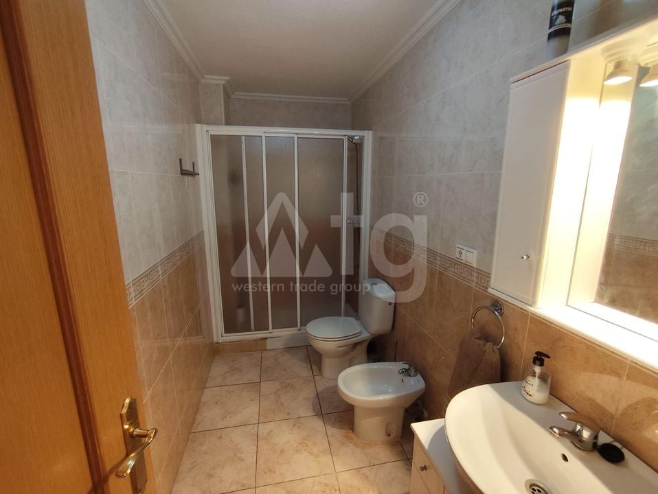 Apartamento de 4 habitaciones en Torrevieja - AG151190 - Foto - 12