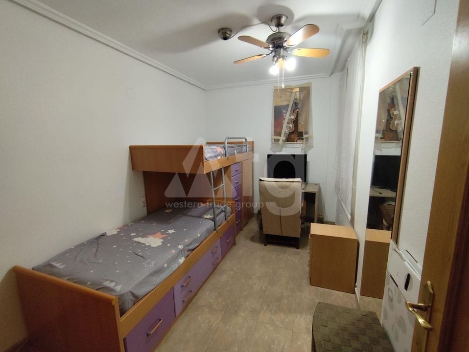 Apartamento de 4 habitaciones en Torrevieja - AG151190 - Foto - 9