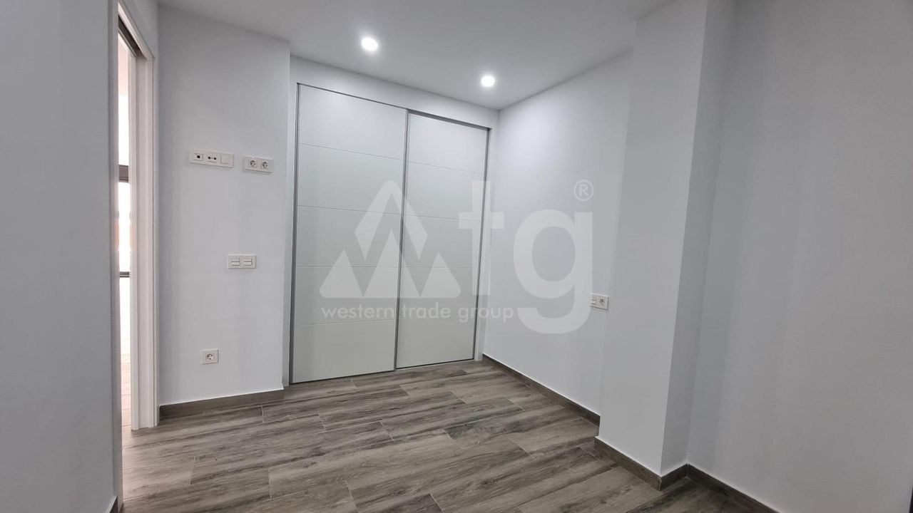 Apartamento de 3 habitaciones en Torrevieja - AG151196 - Foto - 14