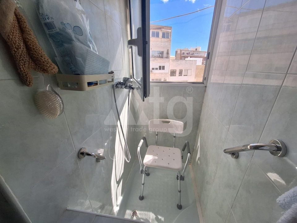 4 bedroom Apartment in Alicante - AG151211 - Photo - 23