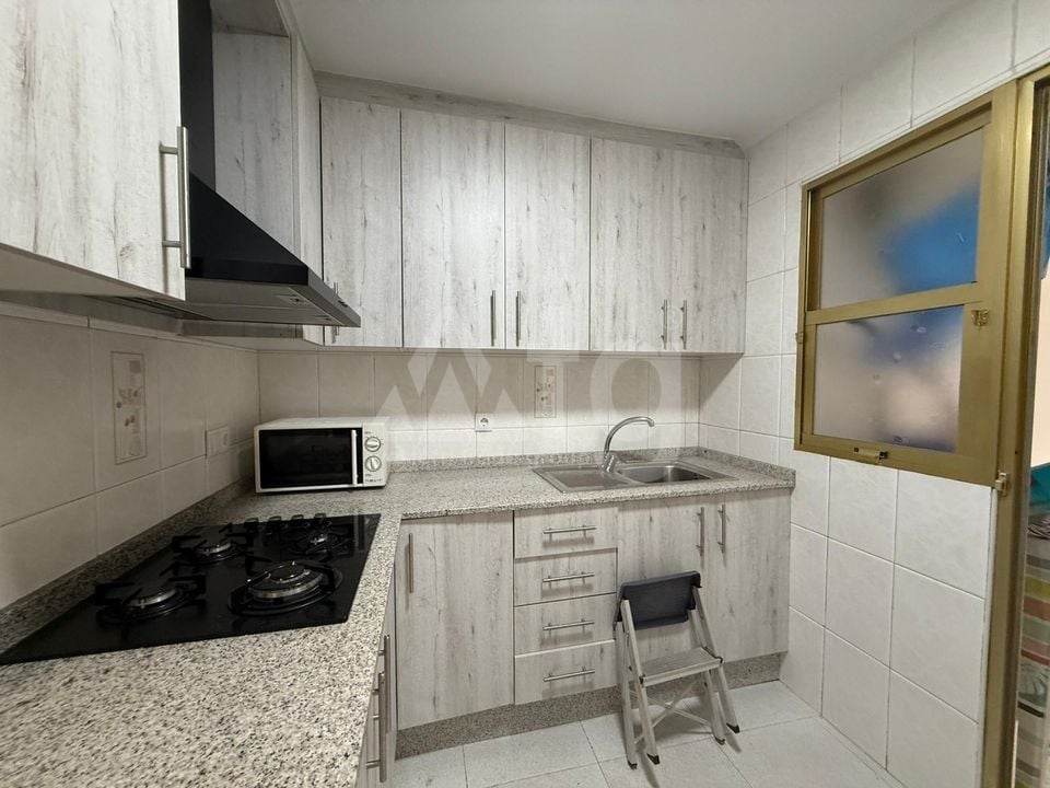 Appartement de 3 chambres à Torrevieja - AG151250 - Photo - 4
