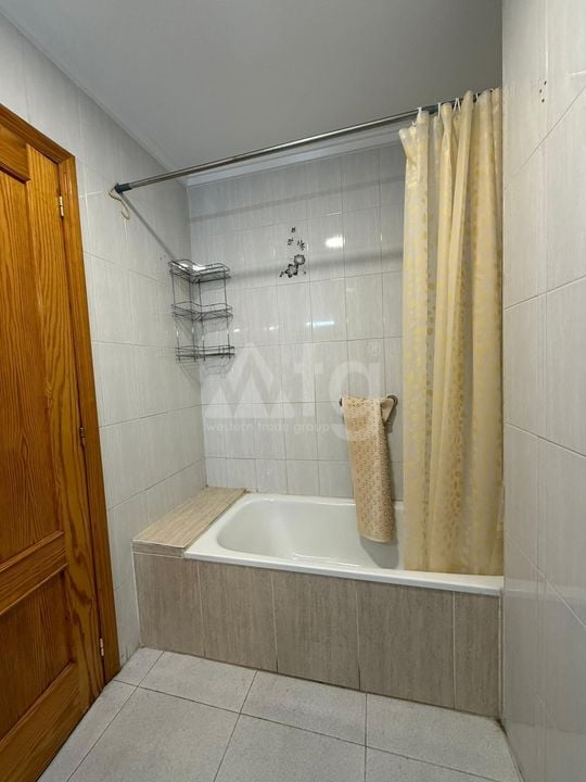Appartement de 3 chambres à Torrevieja - AG151250 - Photo - 13