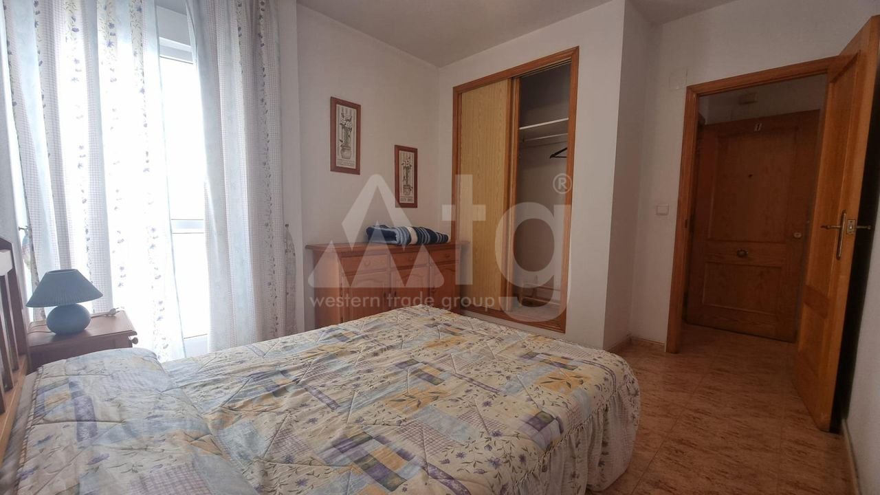 Appartement de 2 chambres à Torrevieja - AG151302 - Photo - 7