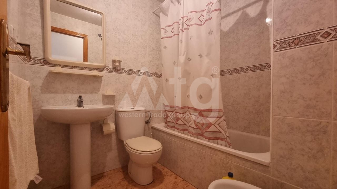Appartement de 2 chambres à Torrevieja - AG151302 - Photo - 9