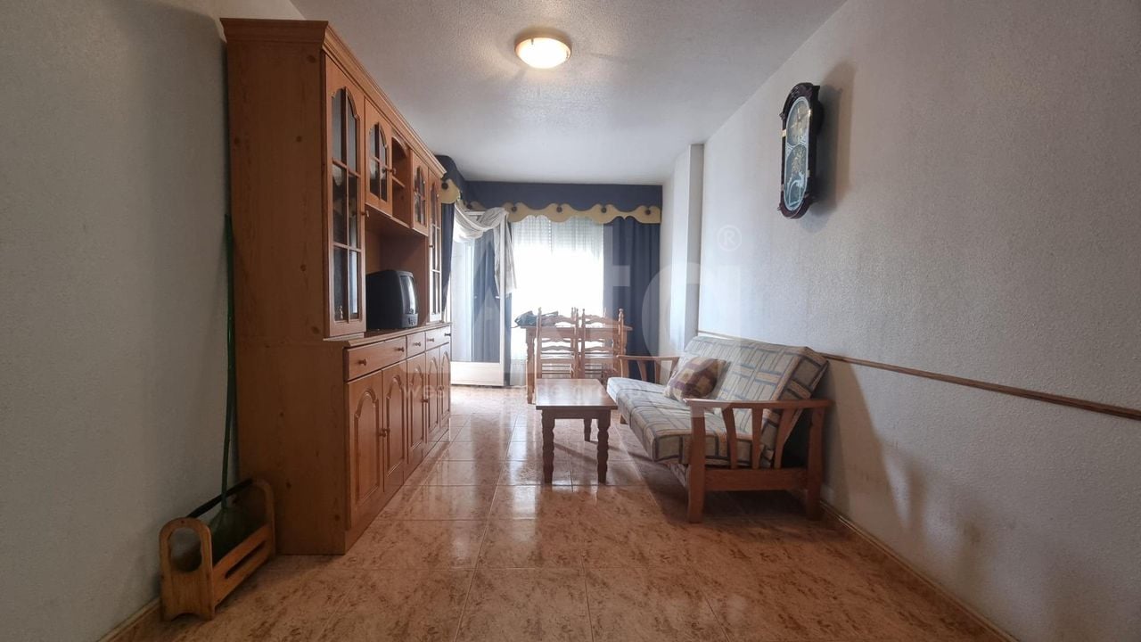 Appartement de 2 chambres à Torrevieja - AG151302 - Photo - 3