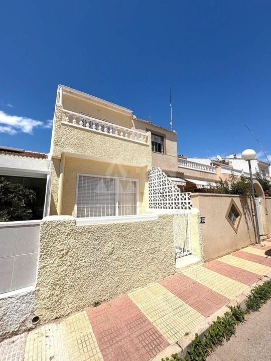 Adosado de 2 habitaciones en Torrevieja - AG151303 - Foto - 22