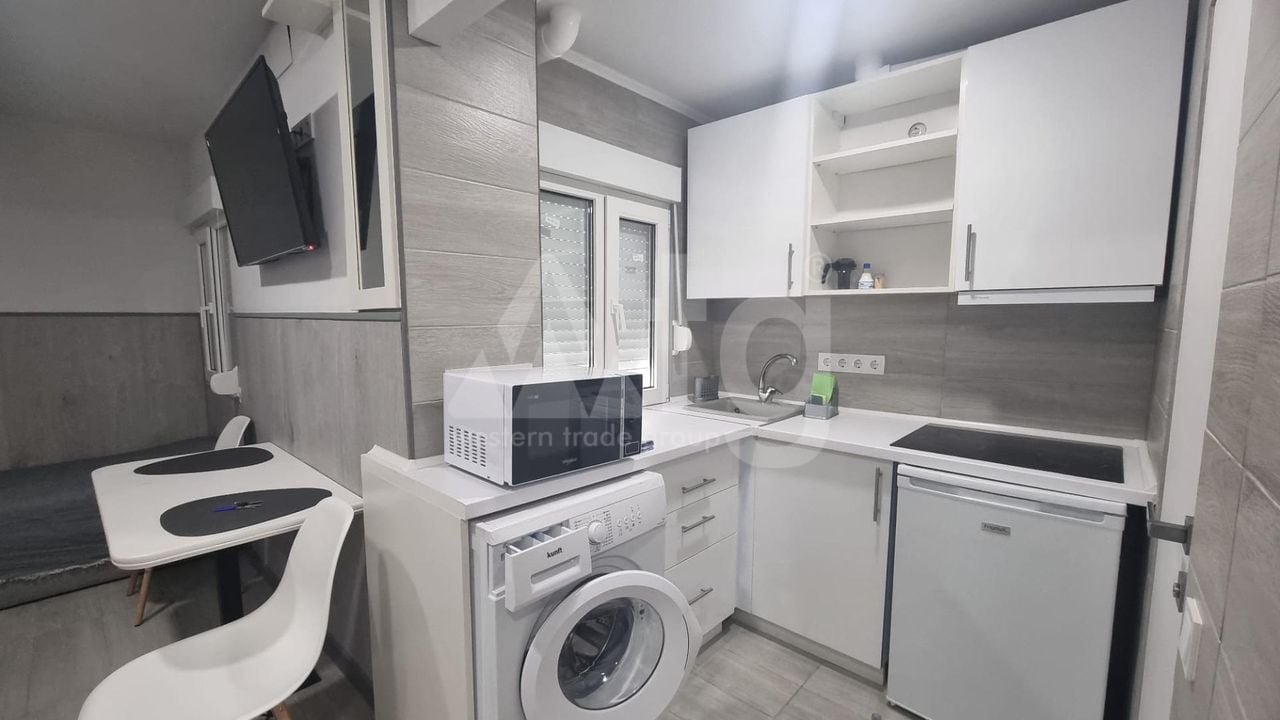 3 bedroom Apartment in Torrevieja - AG151317 - Photo - 3