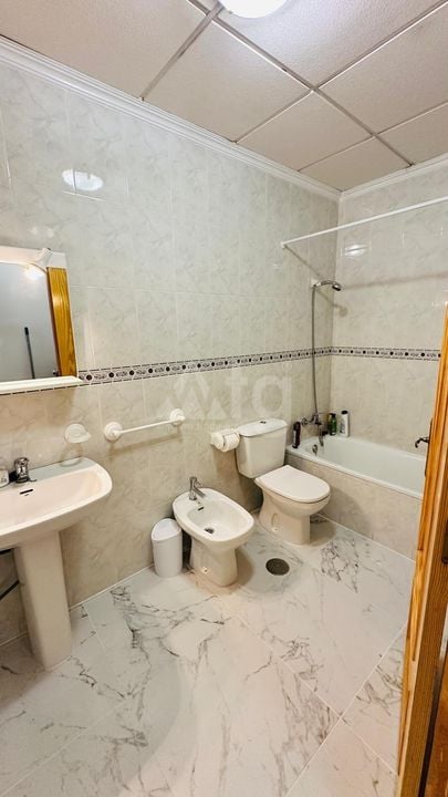 2 bedroom Apartment in Torrevieja - AG151342 - Photo - 11