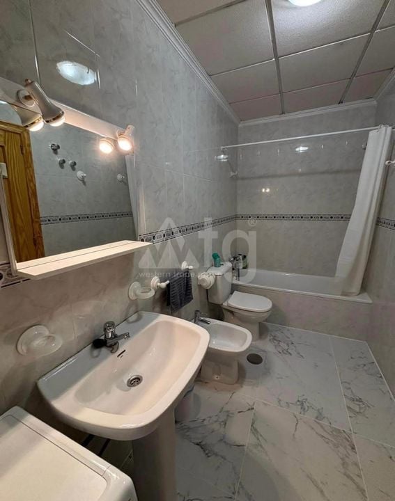 2 bedroom Apartment in Torrevieja - AG151342 - Photo - 12