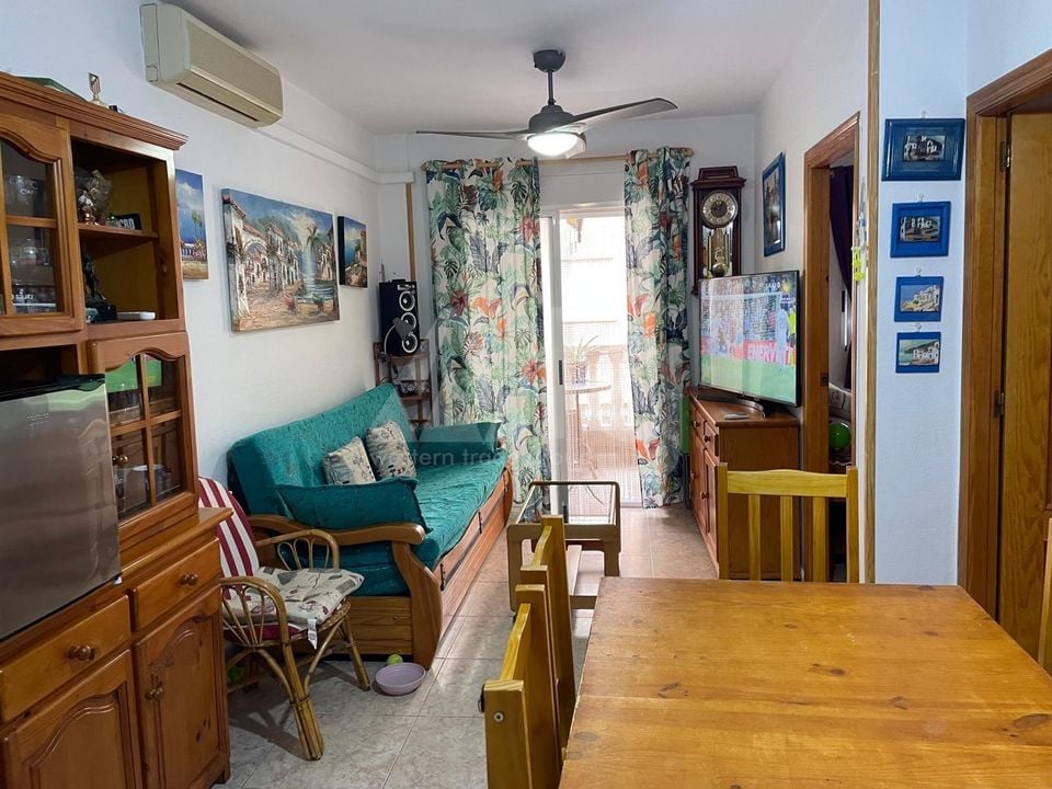 2 bedroom Apartment in Torrevieja - AG151431 - Photo - 3