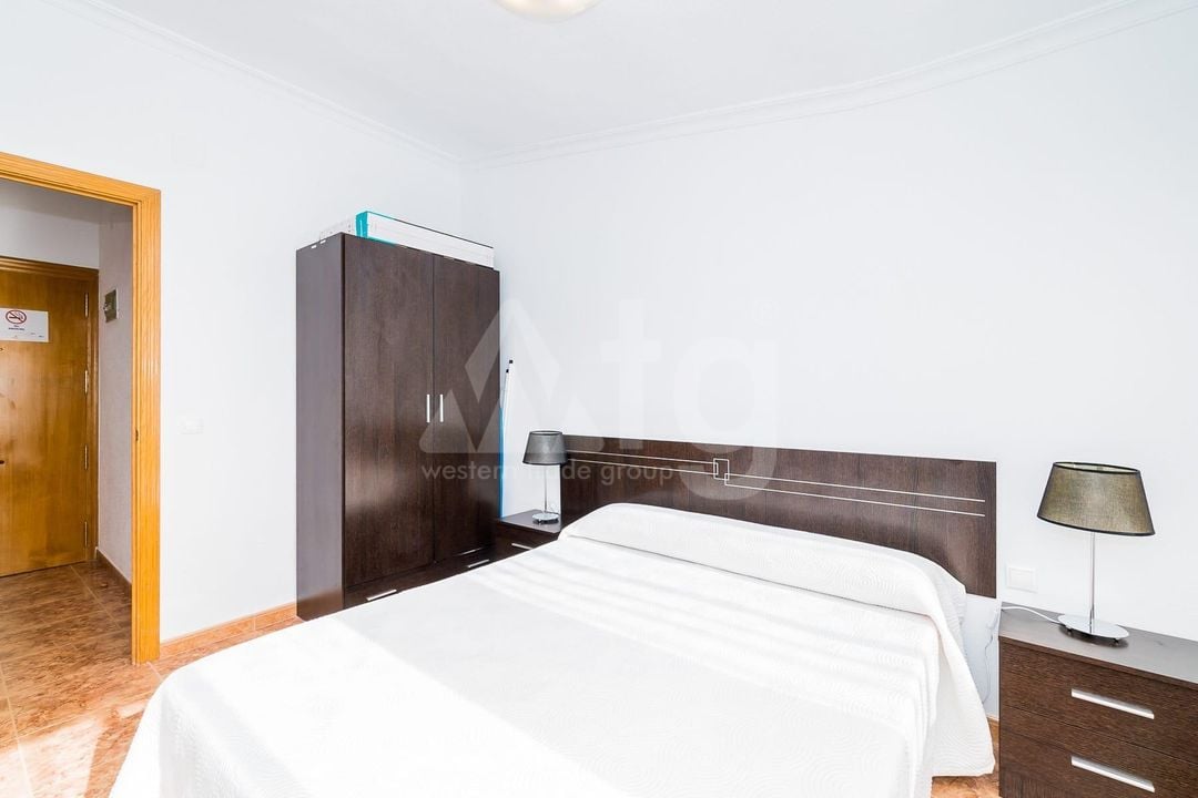 Appartement de 2 chambres à Torrevieja - AG151453 - Photo - 13