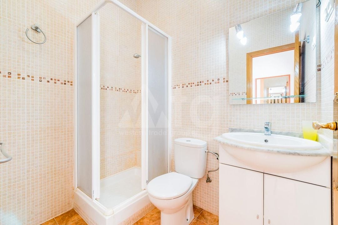 Appartement de 2 chambres à Torrevieja - AG151453 - Photo - 16