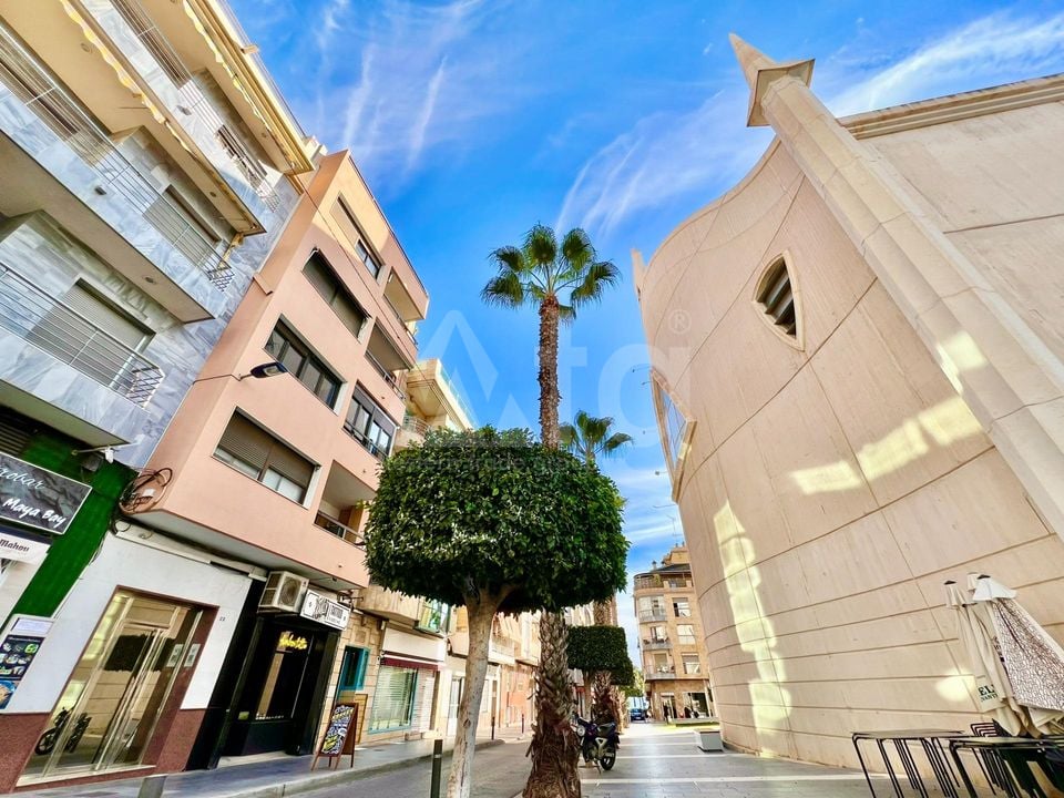 Appartement in Torrevieja, 3 slaapkamers  - AG151474 - Foto - 1