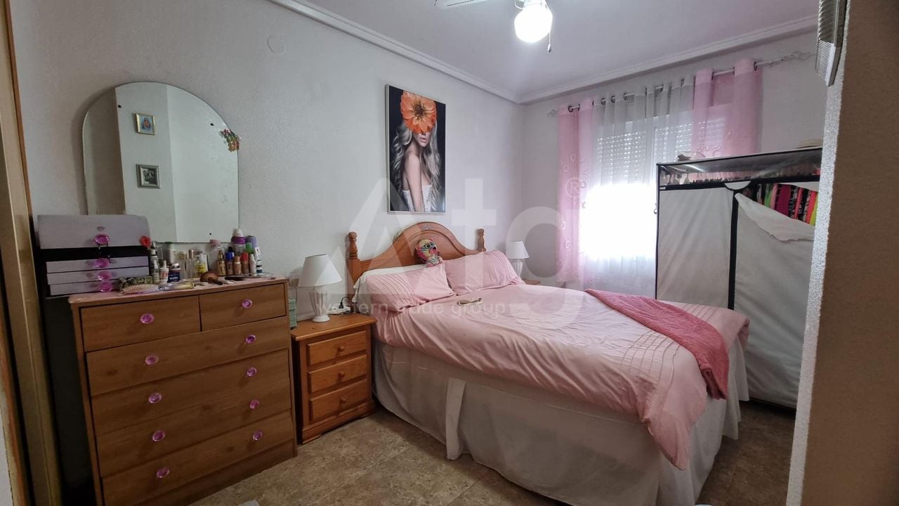 Apartamento de 2 habitaciones en Torrevieja - AG151491 - Foto - 9