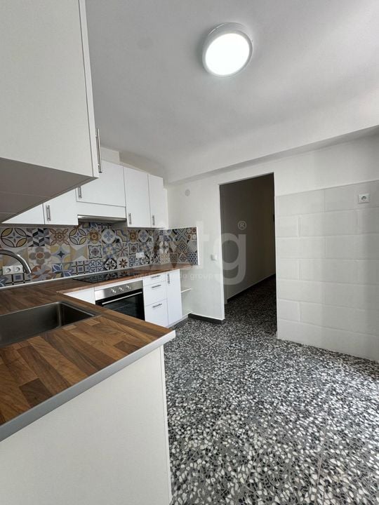 Appartement de 5 chambres à Torrevieja - AG151510 - Photo - 4