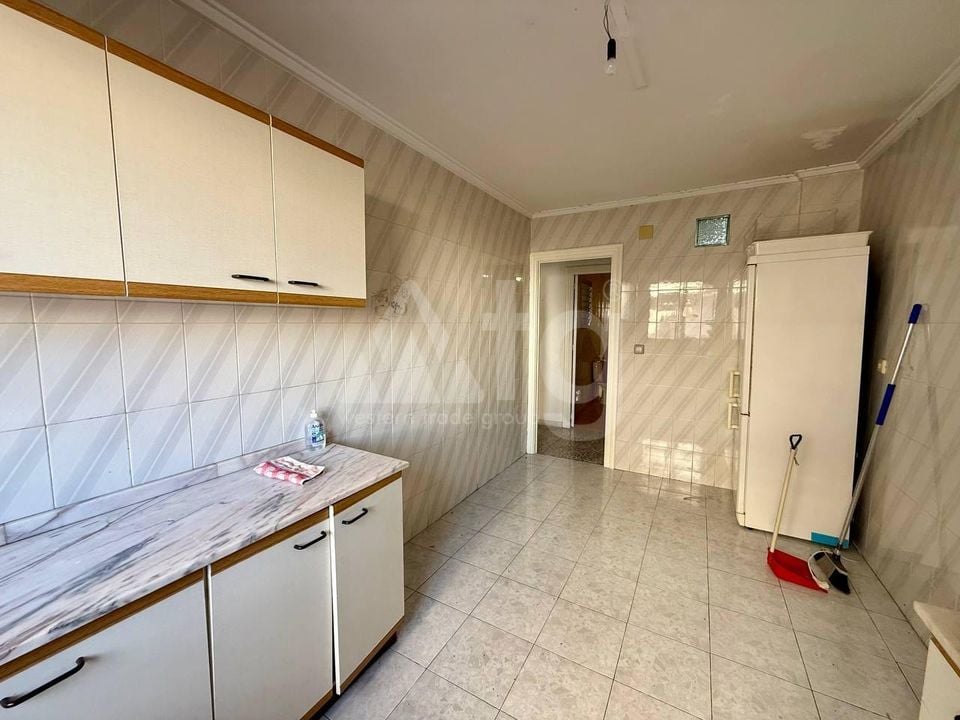 Apartamento de 3 habitaciones en Torrevieja - AG151522 - Foto - 9