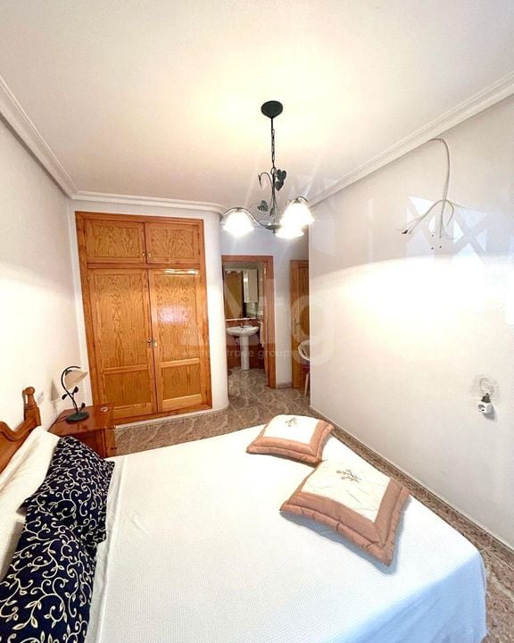 Apartamento de 3 habitaciones en Torrevieja - AG151551 - Foto - 5
