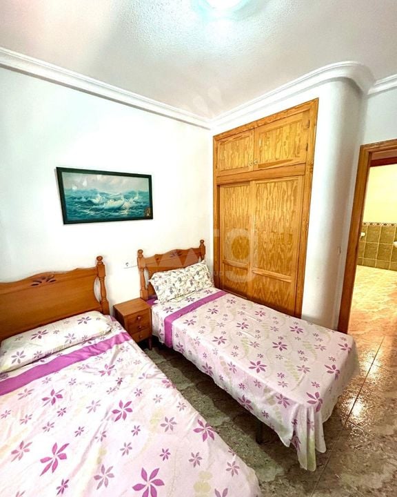 Apartamento de 3 habitaciones en Torrevieja - AG151551 - Foto - 8