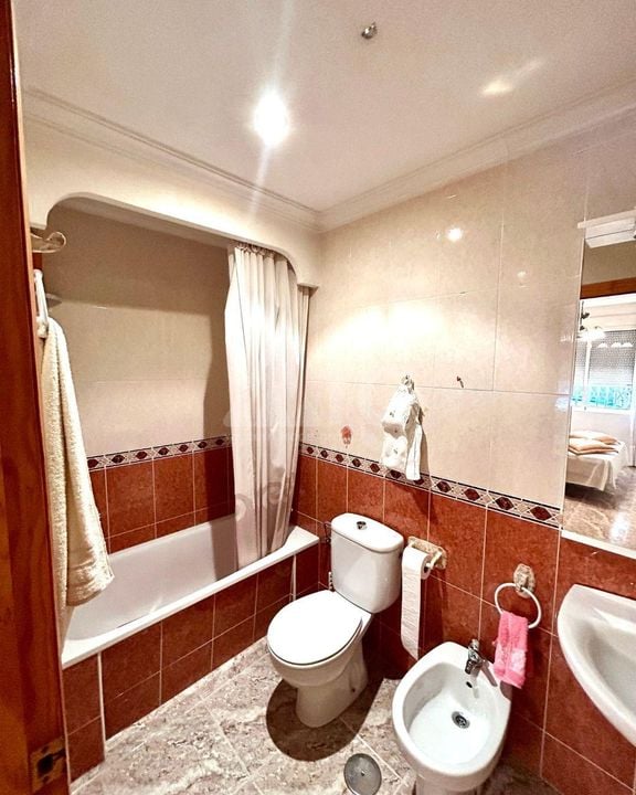 Apartamento de 3 habitaciones en Torrevieja - AG151551 - Foto - 9