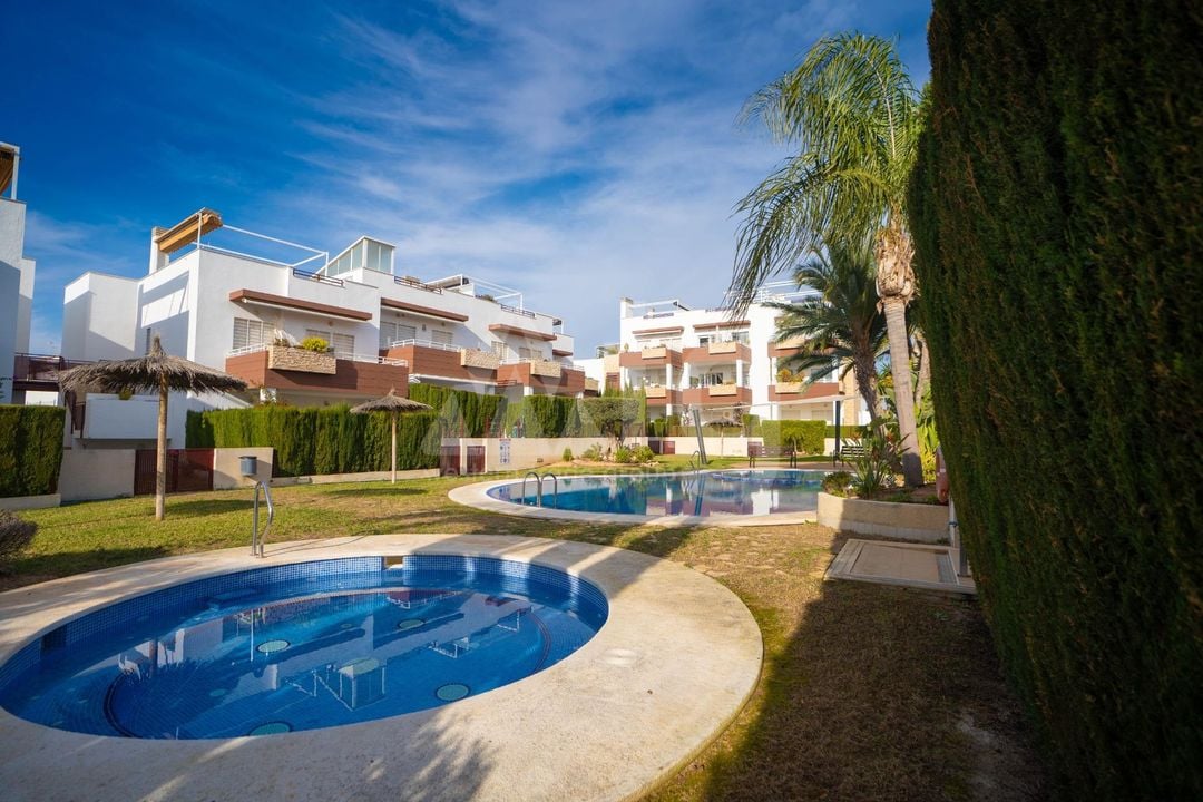 2 bedroom Penthouse in Orihuela Costa - AG151555 - Photo - 2