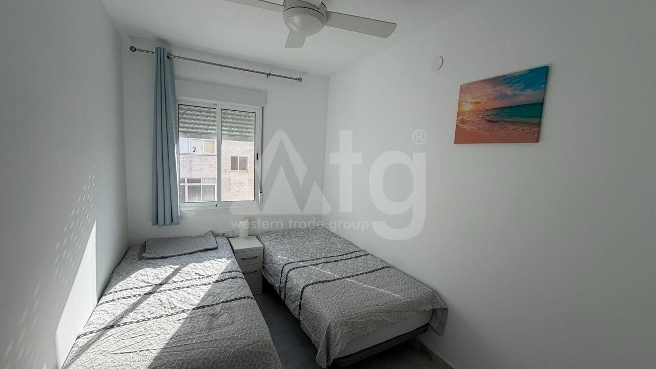 Apartamento de 3 habitaciones en Torrevieja - AG151567 - Foto - 15