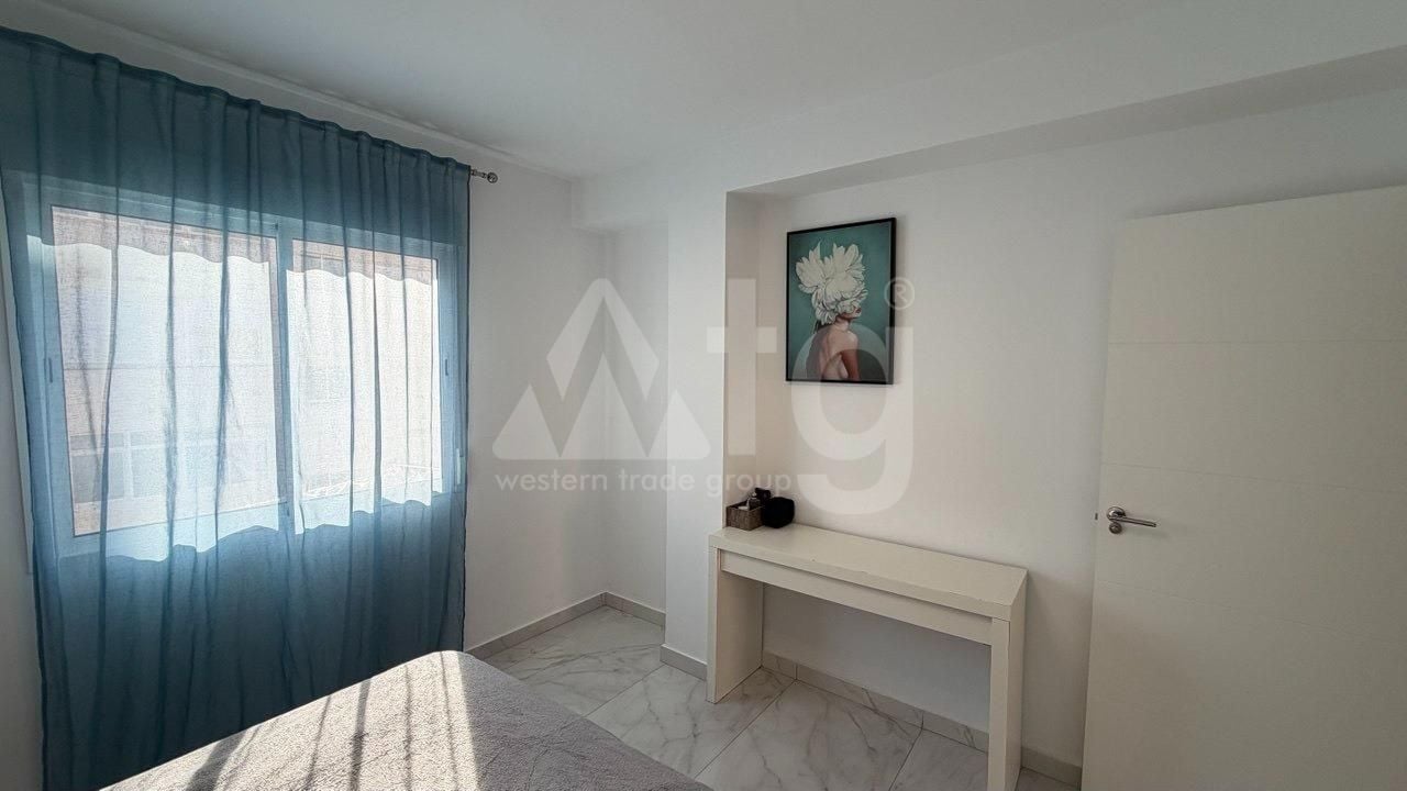 Apartamento de 3 habitaciones en Torrevieja - AG151567 - Foto - 11