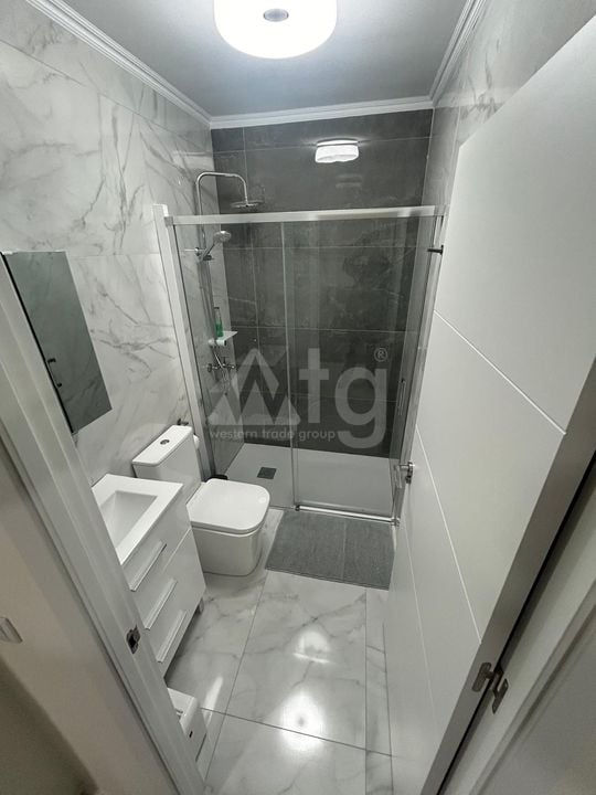 Apartamento de 3 habitaciones en Torrevieja - AG151567 - Foto - 22