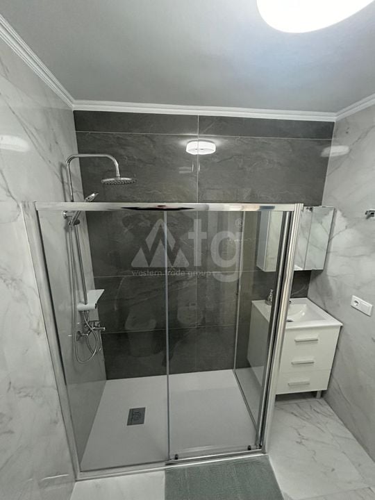 Apartamento de 3 habitaciones en Torrevieja - AG151567 - Foto - 19