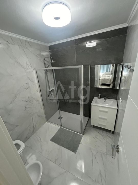 Apartamento de 3 habitaciones en Torrevieja - AG151567 - Foto - 17