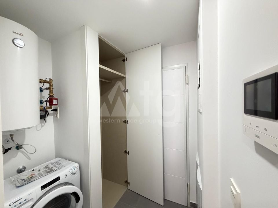 Apartamento de 3 habitaciones en Torrevieja - AG151591 - Foto - 37