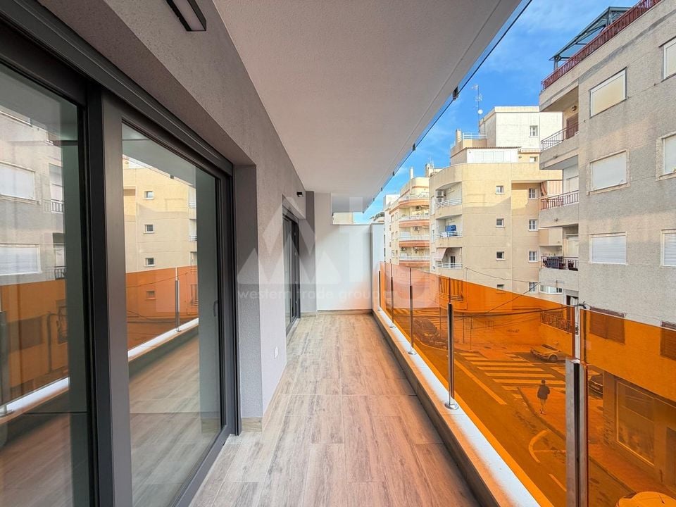 Apartamento de 3 habitaciones en Torrevieja - AG151591 - Foto - 42