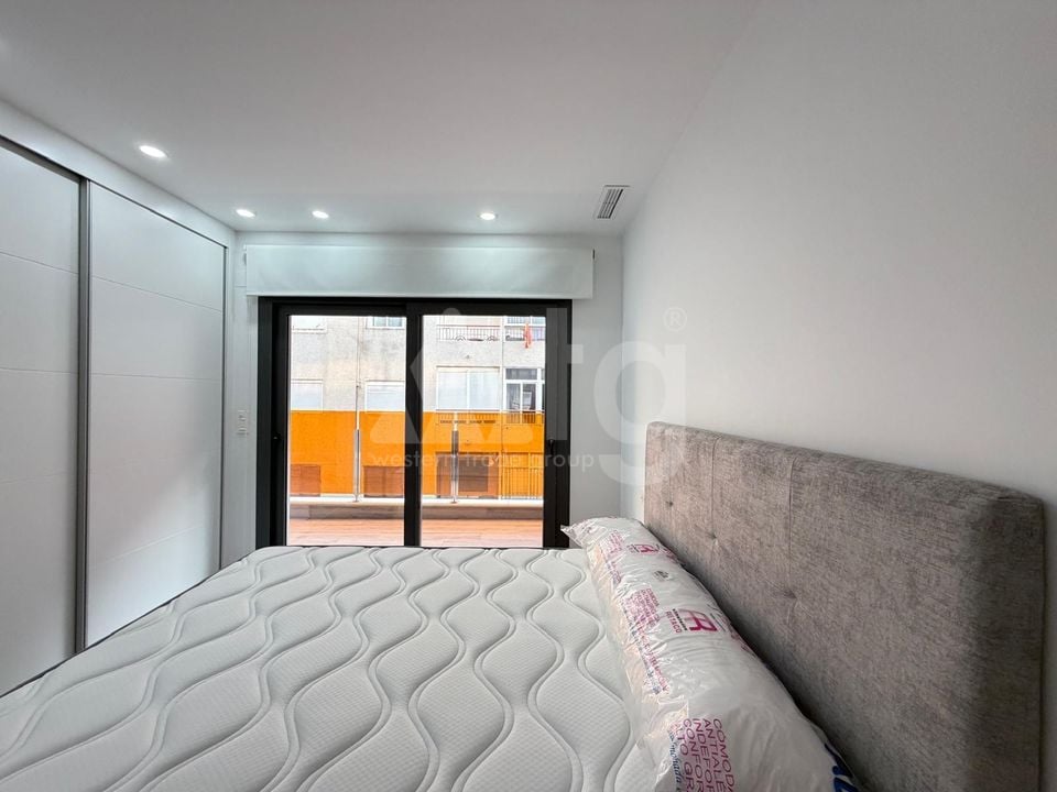 Apartamento de 3 habitaciones en Torrevieja - AG151591 - Foto - 16