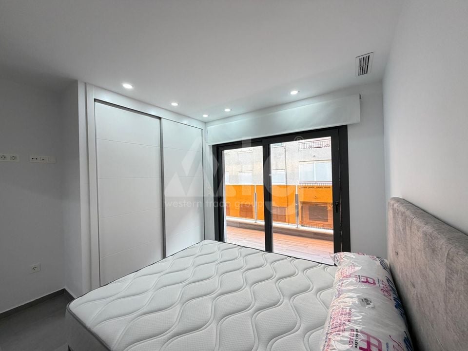 Apartamento de 3 habitaciones en Torrevieja - AG151591 - Foto - 17