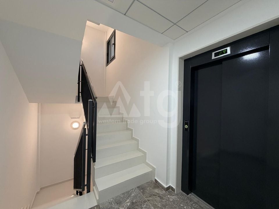 Apartamento de 3 habitaciones en Torrevieja - AG151591 - Foto - 63