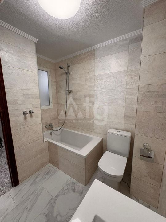 Duplex de 2 chambres à Torrevieja - AG151596 - Photo - 13