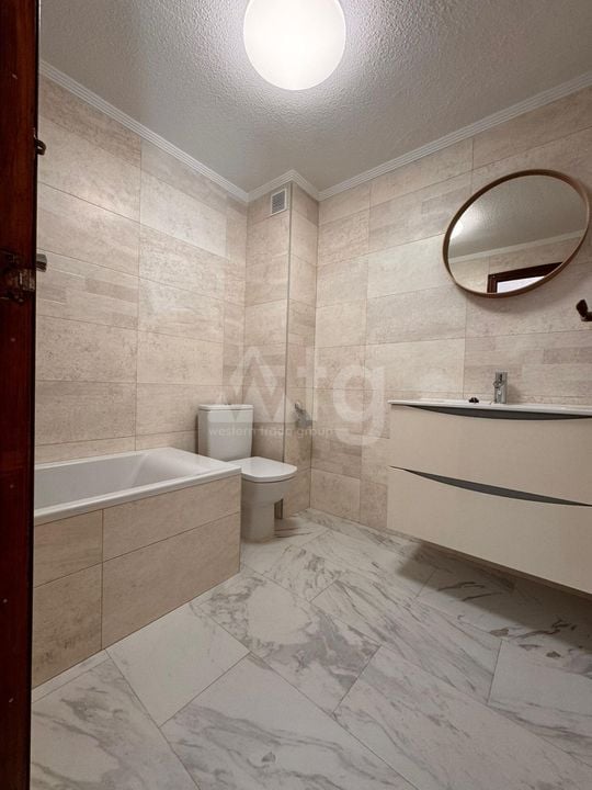Duplex de 2 chambres à Torrevieja - AG151596 - Photo - 12