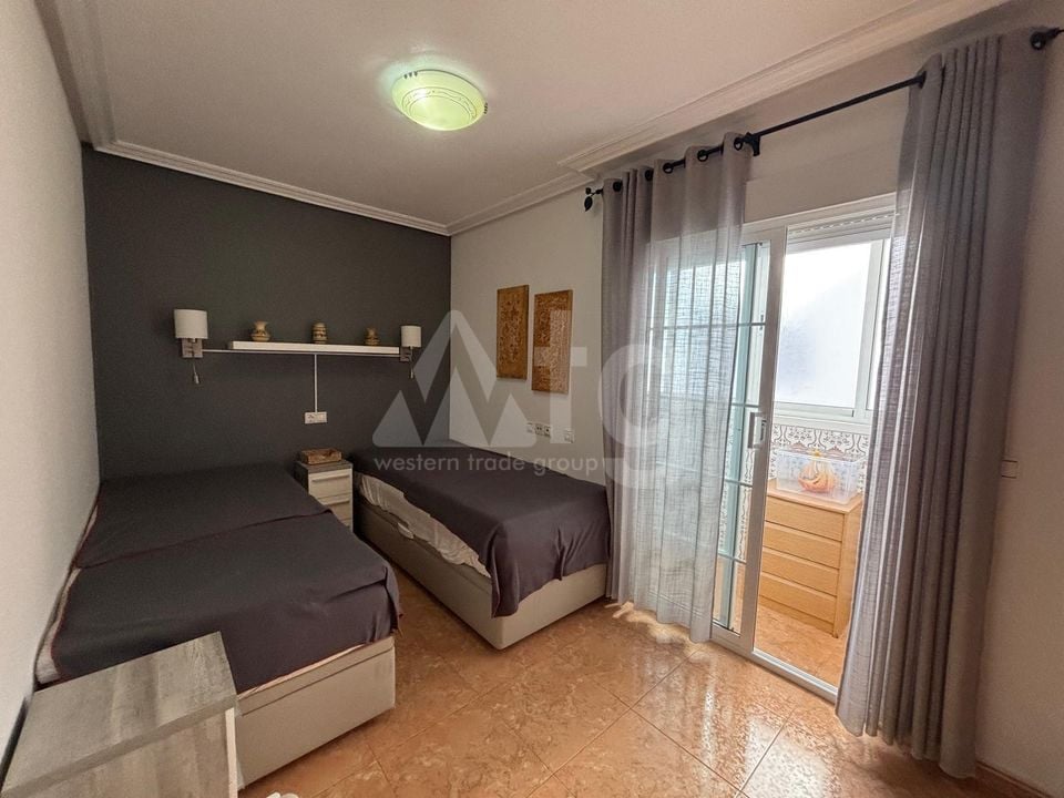 Appartement de 2 chambres à Torrevieja - AG151610 - Photo - 13