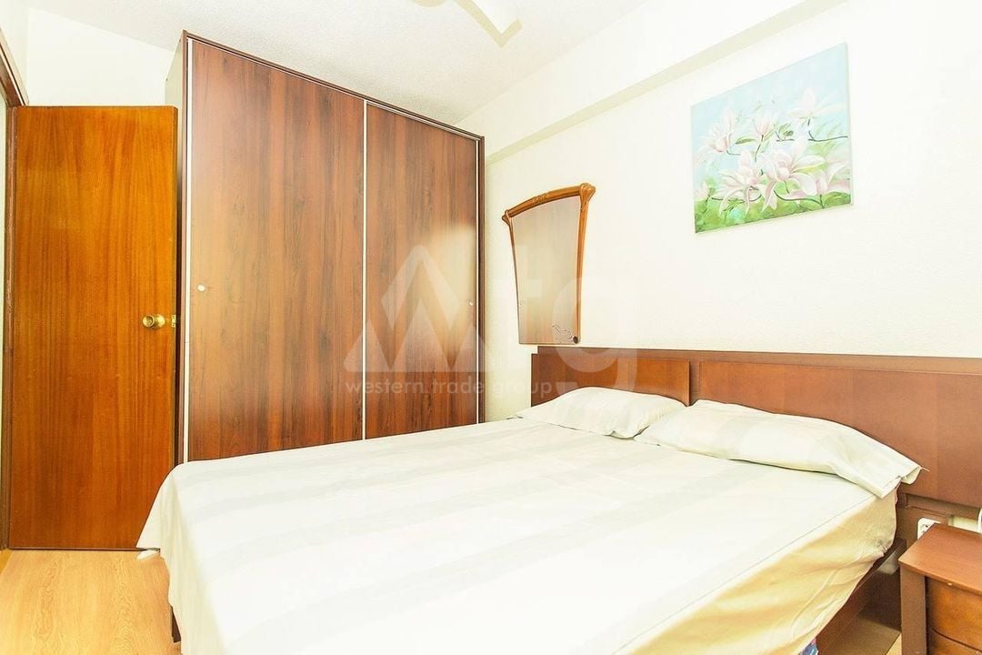 Appartement de 3 chambres à Torrevieja - AG151620 - Photo - 7