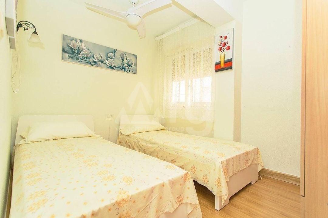 Appartement de 3 chambres à Torrevieja - AG151620 - Photo - 10